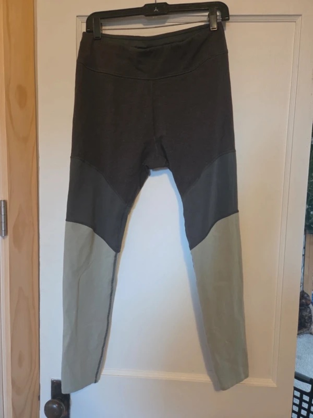 Pact leggings